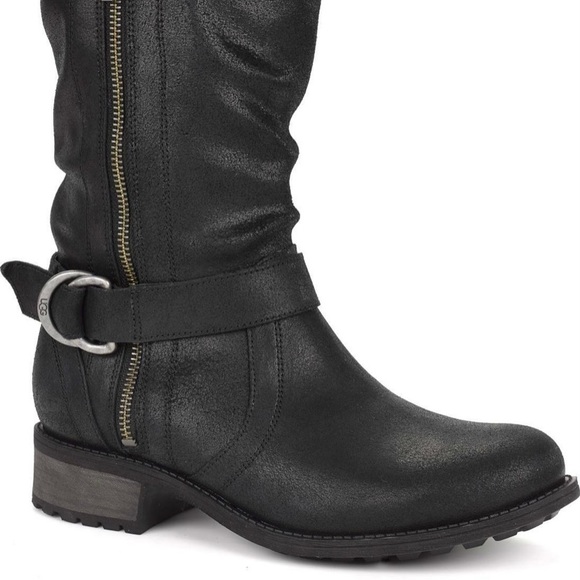 UGG Australia Women’s Silva Black Boot - Picture 2 of 12